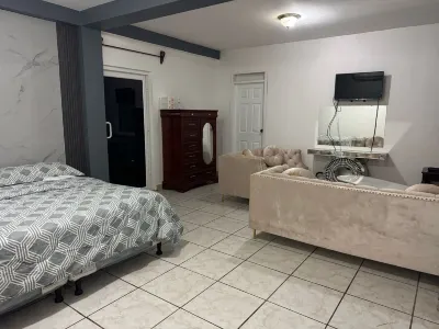Agua de Leon Hotel a 