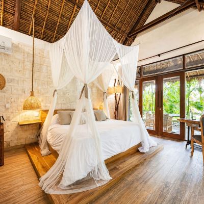 Standard Bungalow "Luz" La Cabane Promo Code