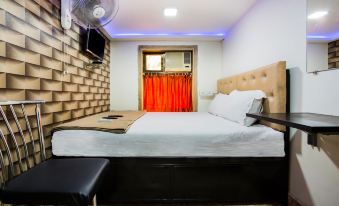 Spot on City Inn Guest House Near Airport Road Metro Station