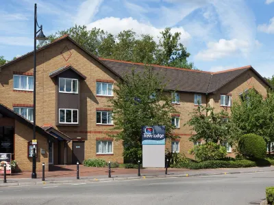 Travelodge Staines โรงแรมใน
