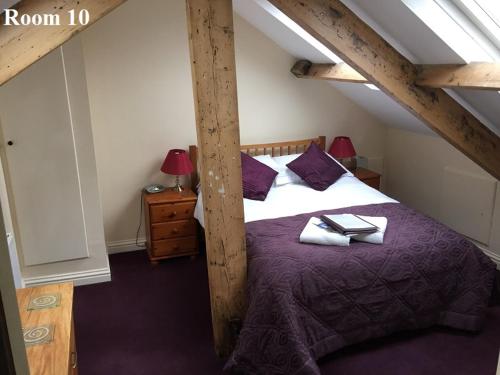 经济双人间（R10 阁楼）