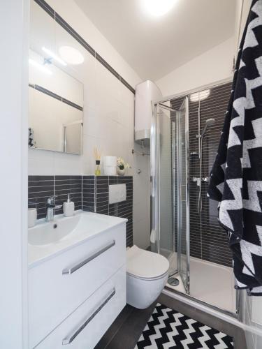 双人房（带独立浴室）