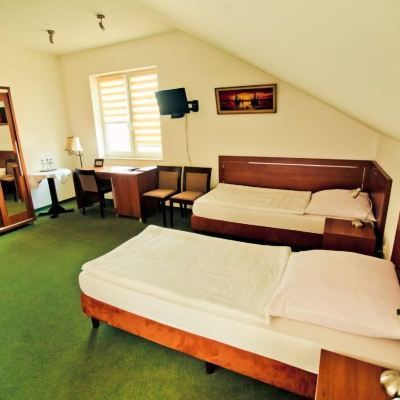 Standard Triple Room Pelikan Promo Code