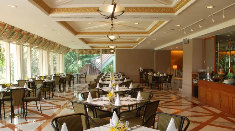 Taj Banjara Dining/Restaurant