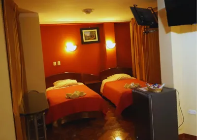 Retamas Hotel 2 Ξενοδοχεία στην πόλη 