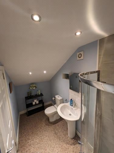 BT 9 Granny Flat & Walled Garden Two-Bedroom Apartment