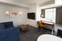 Holiday Inn Express Miami Airport-Blue Lagoon Area, an IHG Hotel