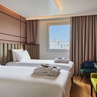 Superior Room with 2 Single Beds Hotel La Place Nanterre La Défense Promo Code