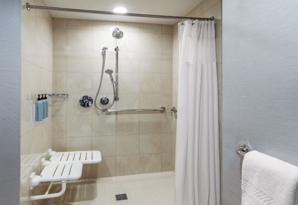 Courtyard New York Manhattan/Times Square WestGuest Room, 2 Queen