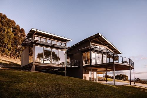 McLaren Eye Two-Bedroom Villa