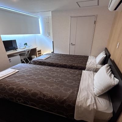 シンプルツインルーム（共用トイレ・バスルーム付き）禁煙 ホテルセレクトイン浜松駅前 クーポン