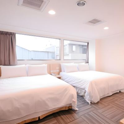 標準四人房 奇異果快捷旅店（臺中成功店）優惠