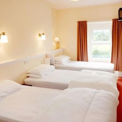 Suite, Ensuite (4 Single Beds) The Trout Inn Promo Code