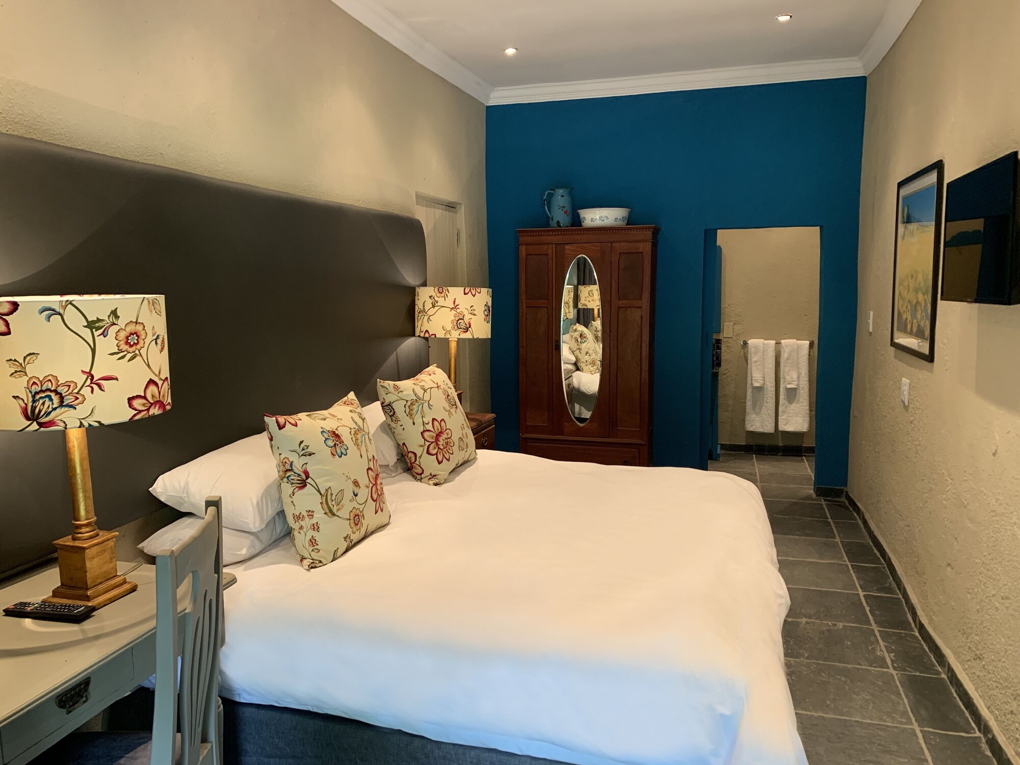 园景两卧室行政连通房