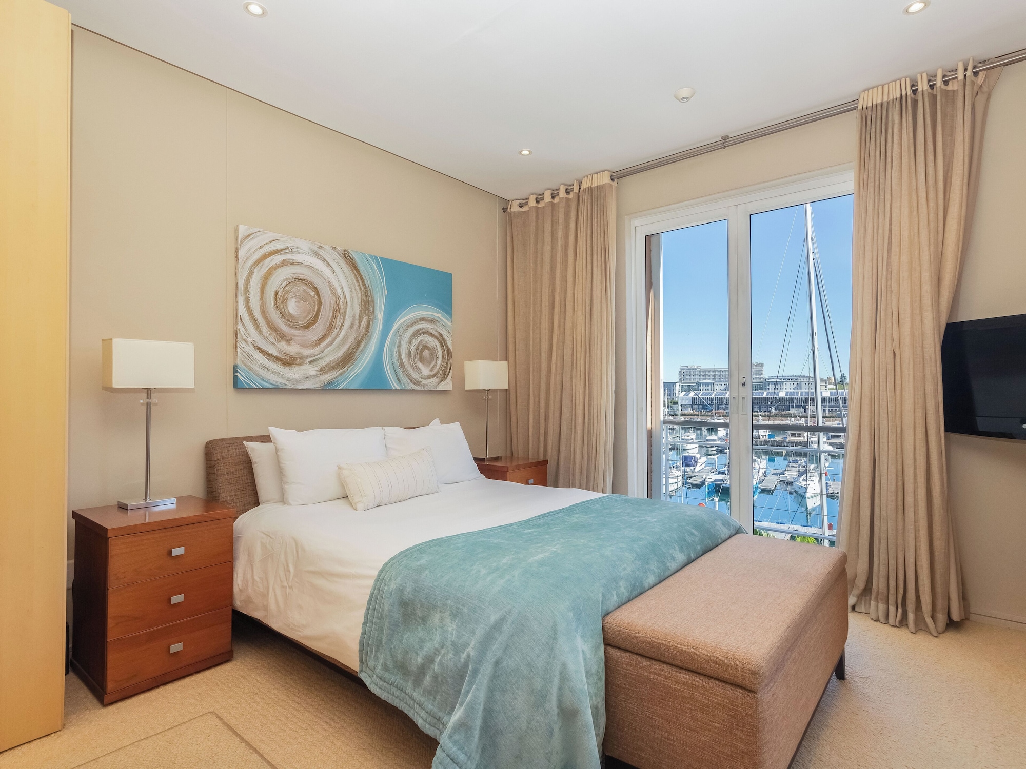 Mountain Marina Luxury Apartments两卧室尊贵间3