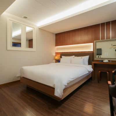 스탠다드룸 (금연) 데미안 호텔 쿠폰