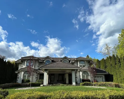 Unique Sandpoint Home with Private Pool and BBQ Island, Perfect for Groups! Hotels in Sandpoint
