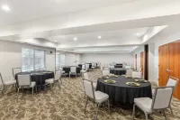 Best Western Plus Villa Del Lago Inn