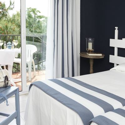 Standard Room With Balcony Hotel Els Pins Promo Code
