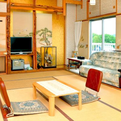 おまかせ2名(部屋タイプ指定不可） 高砂温泉 クーポン