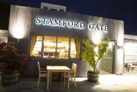 Stamford Gate Hotel Hotele w: 