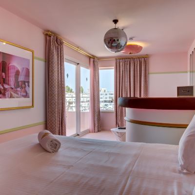 Suite Grand Paradiso Promo Code