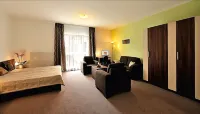 Melrose Apartments Hotels in 