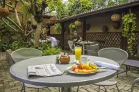 Le Plaza Hotel Hotel a 