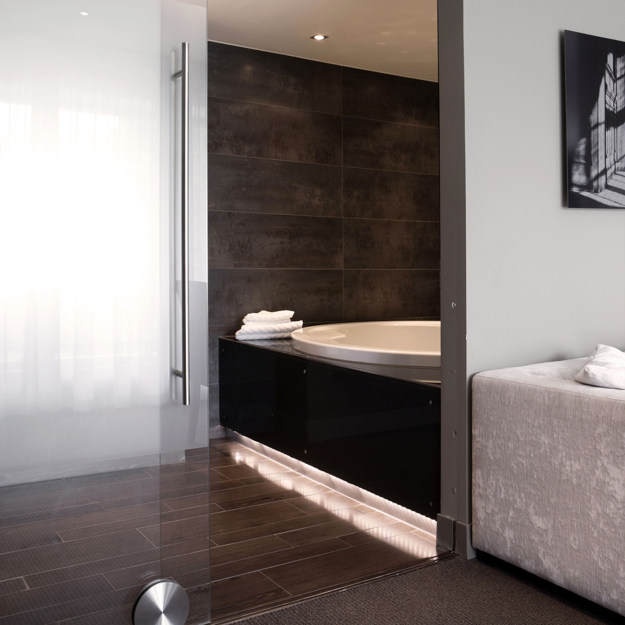 高级双人房， 按摩浴缸