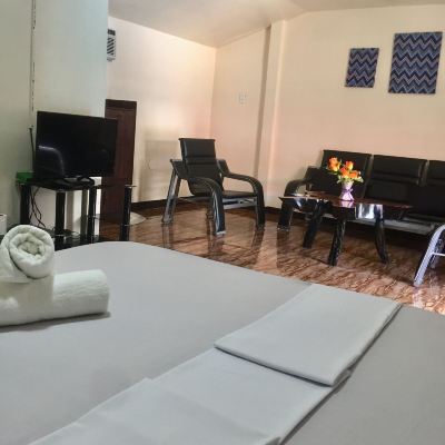 Deluxe Suite Summer Splash Resort Promo Code