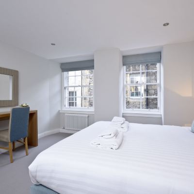 Deluxe King Apartment Destiny Scotland New Town Apartments Promo Code