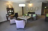 Norfolk Hotel