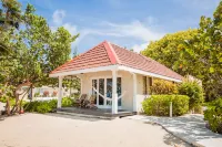 Almond Beach Resort at Jaguar Reef Hotels in 