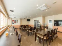 Hotel Isesaki East
