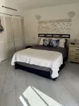 Waterfront Villa  5 min to beaches Hotels in 