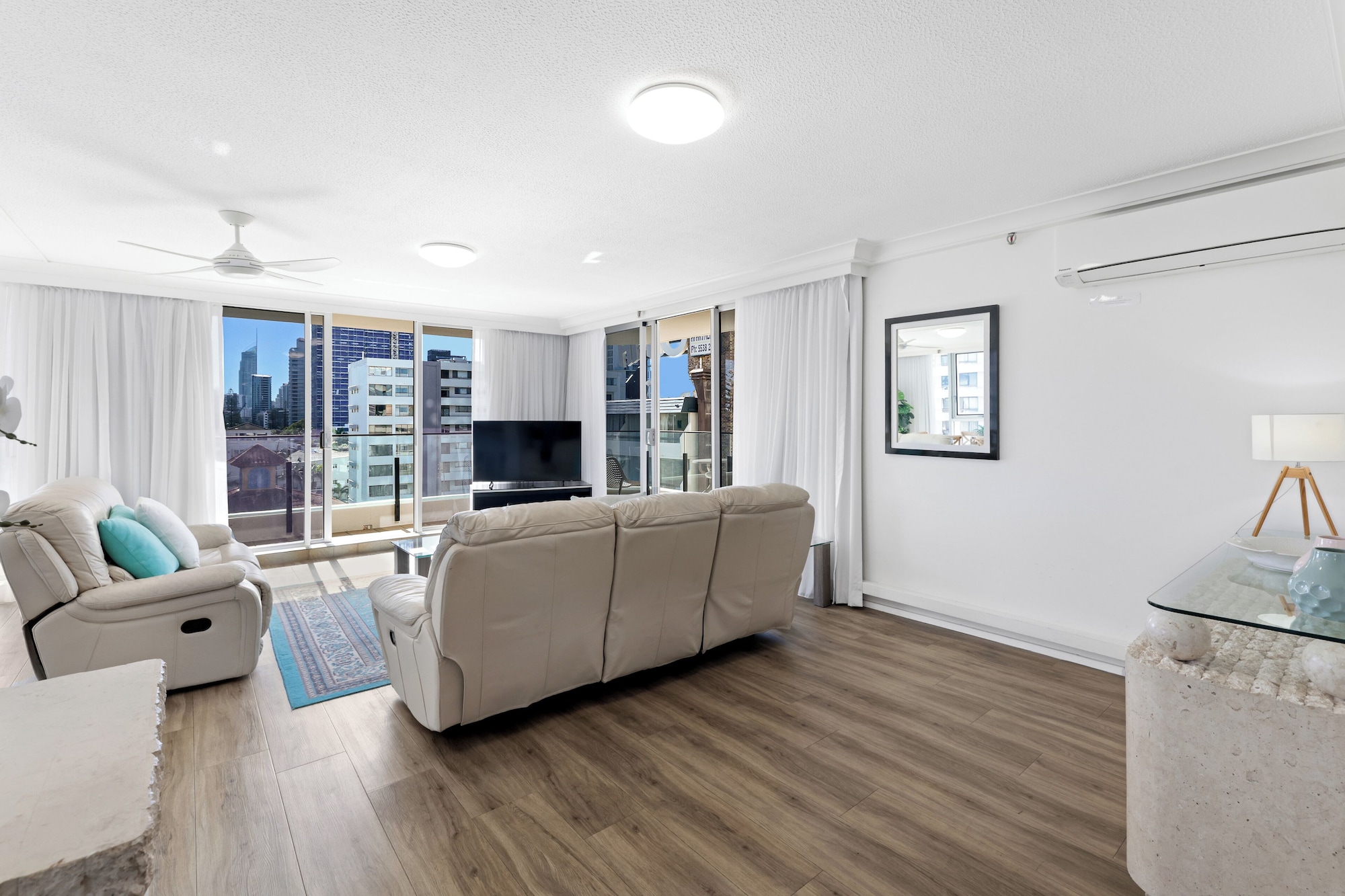 标准两卧室海景公寓