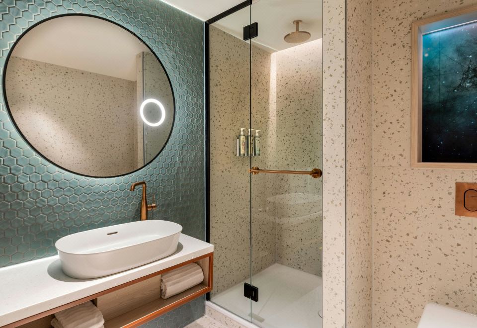 樹屋客房（特大床）