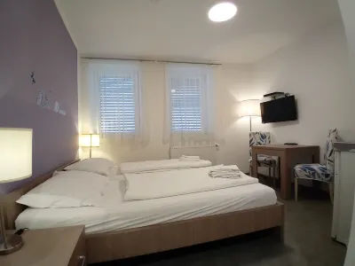 Ais Center Hotel di 