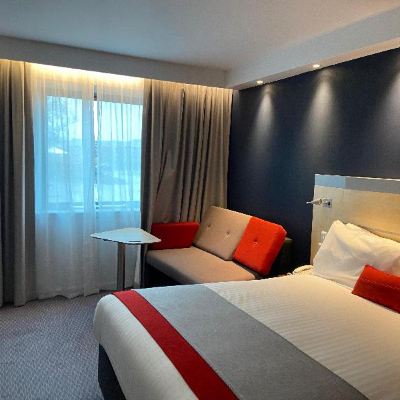 Run Of House Holiday Inn Express Burnley M65 Jct 10, an IHG Hotel Promo Code