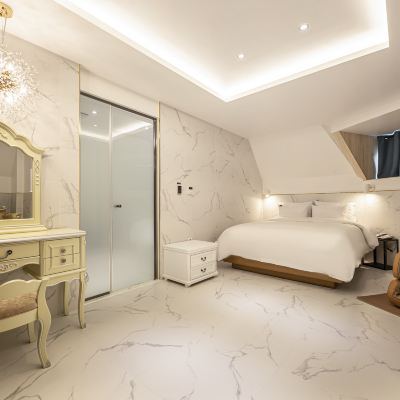 Diamond Room With Roof Top-Non Smoking Asan Marie Hotel Promo Code