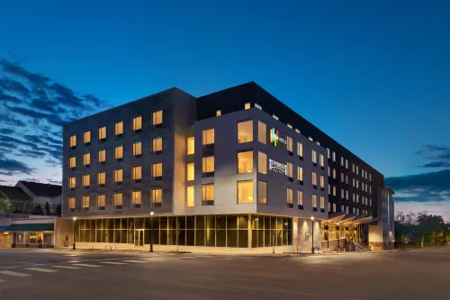 Staybridge Suites ROCHESTER – MAYO CLINIC AREA by IHG