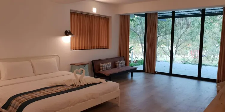 ห้องพักมาตรฐานพร้อมวิวสระว่ายน้ำ