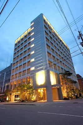 魚津門通站前飯店 住宿飯店