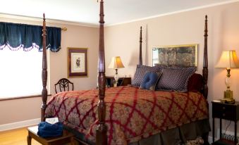 1810 Emerson House Bed & Breakfast - Adults Only