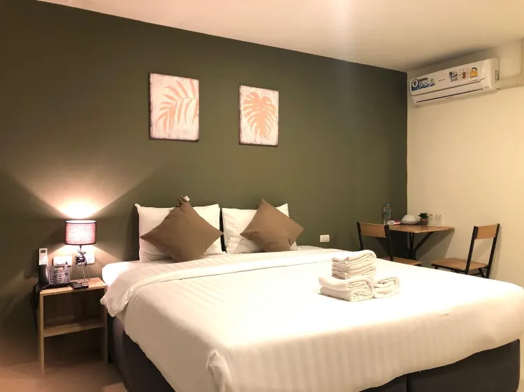 ห้องสแตนดาร์ด เตียงใหญ่ 1 เตียง