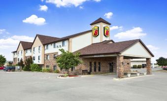 Super 8 by Wyndham Carbondale