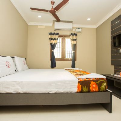 Non AC Double Bed Hotel Temple Gate Promo Code