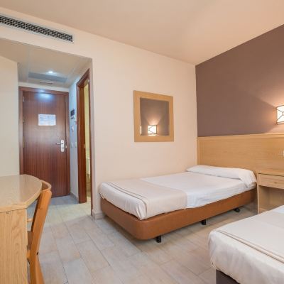 Family Room Hotel Vivar Promo Code
