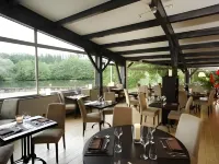 Hôtel du Lac & Restaurant Hôtels à : Foix