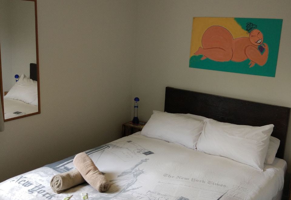 双人房（带公共浴室）